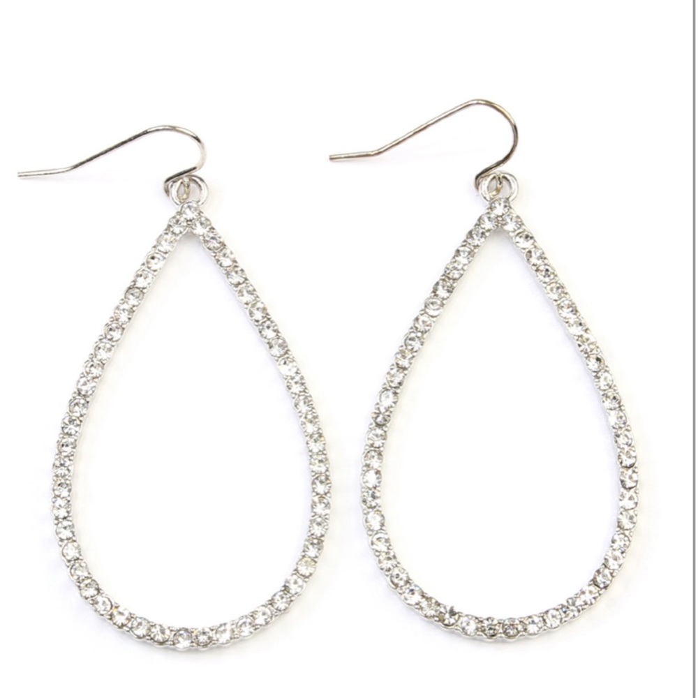 Silver Clear Rhinestone Earrings🦋🦋🦋 - Picture 1 of 3